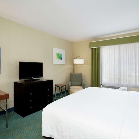 Hilton Garden Inn Dalton Bagian luar foto