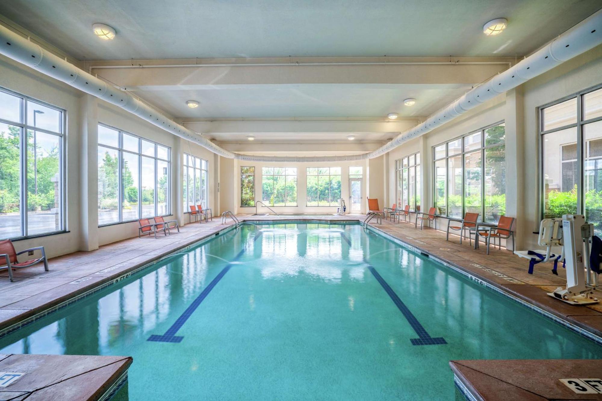 Hilton Garden Inn Dalton Bagian luar foto